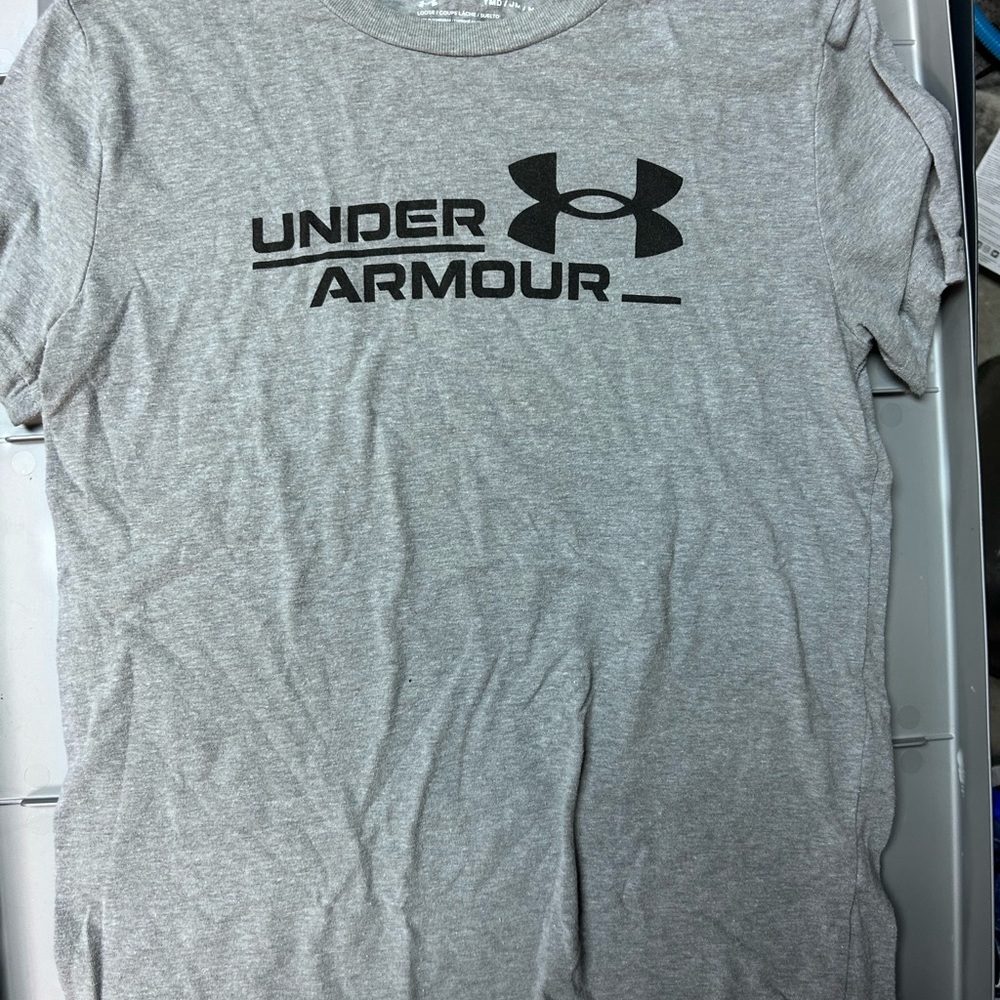 Under Armour Gray Short Sleeve Tee Classic Logo